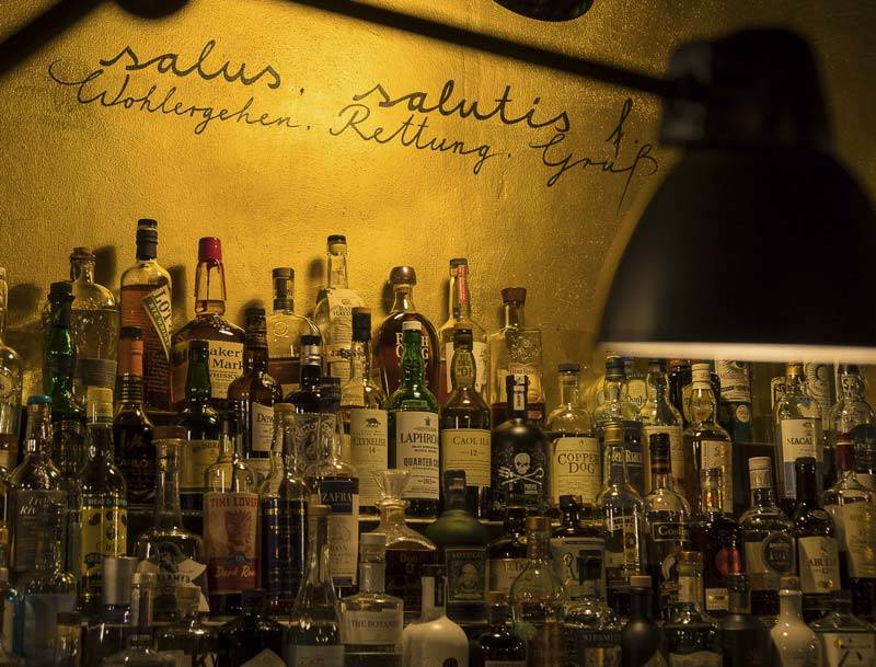 salut classic bar berlin schoeneberg gute cockteils in berlin trinken bar mit stil